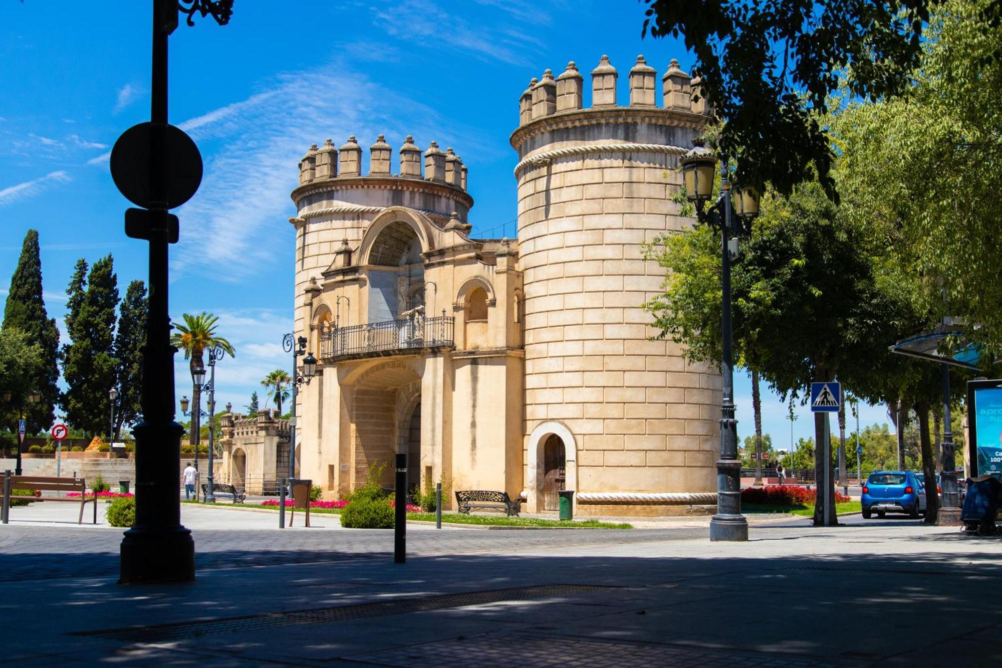 Alojamientos Puerta Palma Estudio Badajoz Esterno foto