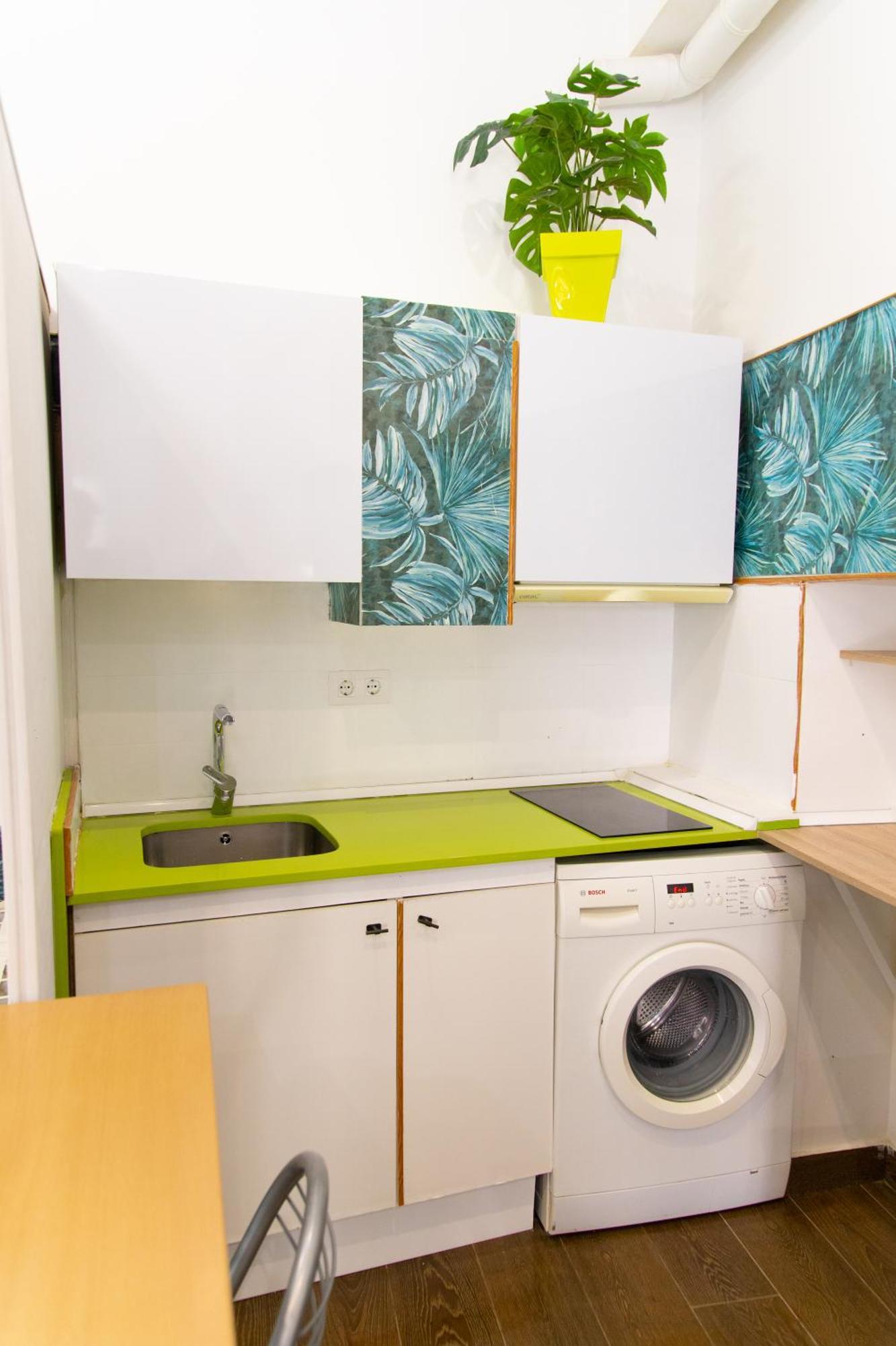 Alojamientos Puerta Palma Estudio Badajoz Esterno foto